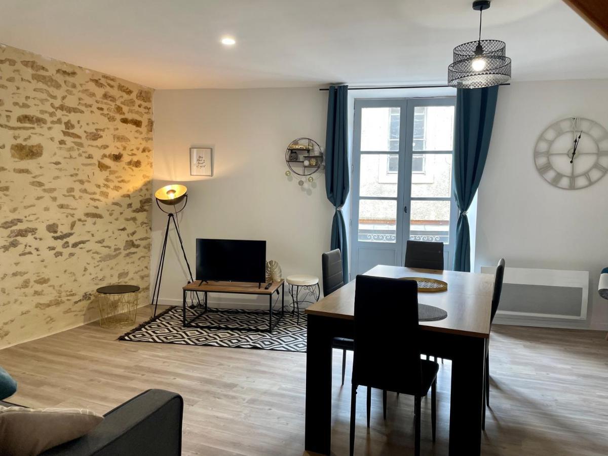 Au Charme De Sarlat Apartment ภายนอก รูปภาพ